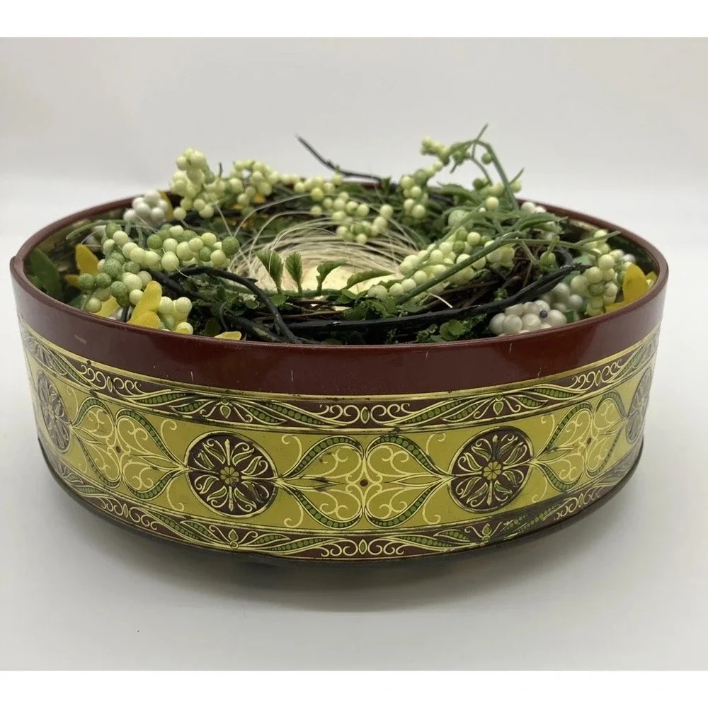 Vtg Floral Tin Birds Nest Eggs Spring‎ Decor Cottagecore Farmhouse Rustic Cabin